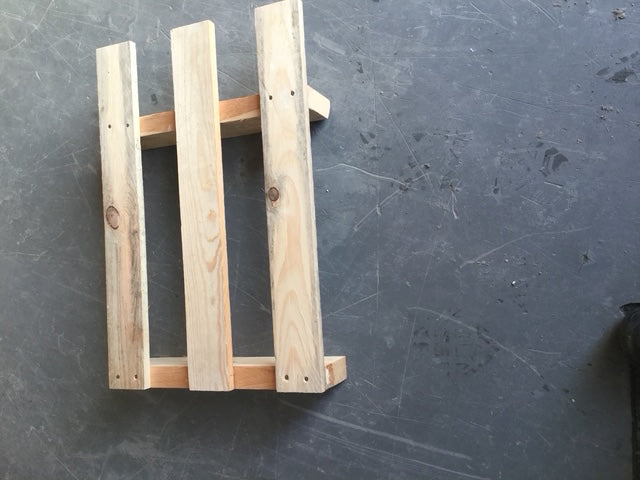 Holzeinwegpaletten 60 x 40 cm