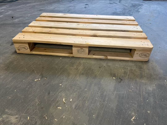 Europalette (EUR-Palette) 120 x 80 cm – Tragfähigkeit bis 1.500kg